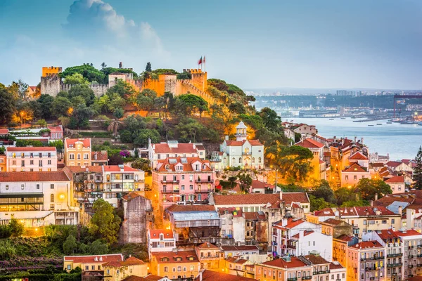 Skyline van de stad Lissabon, Portugal — Stockfoto