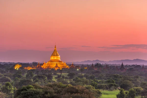 Баган, М'янма стародавнього храму краєвид — стокове фото