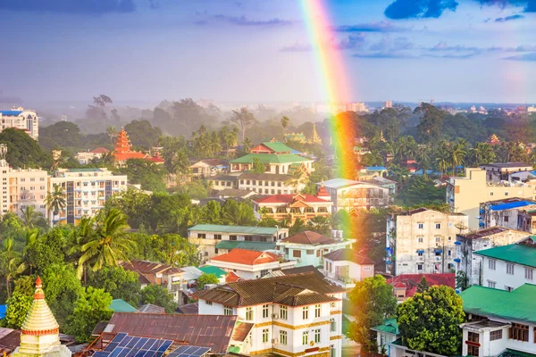 Yangon Myanmarische Luftaufnahme Mit Einem Regenbogen Während Eines Regenschauers Nachmittag — Stockfoto