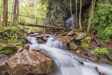 Cascade'lerde Dumanlı dağlar, tennessee, ABD.