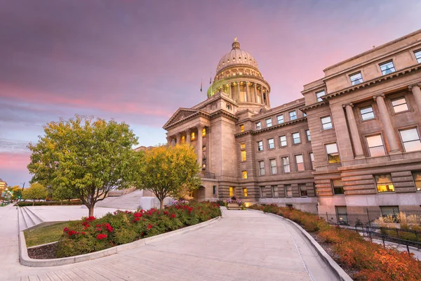 Budynek Kapitolu Stanowego Idaho o świcie w Boise, Idaho — Zdjęcie stockowe