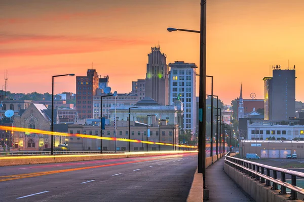 Skyline der Innenstadt von Youngstown, Ohio, USA — Stockfoto