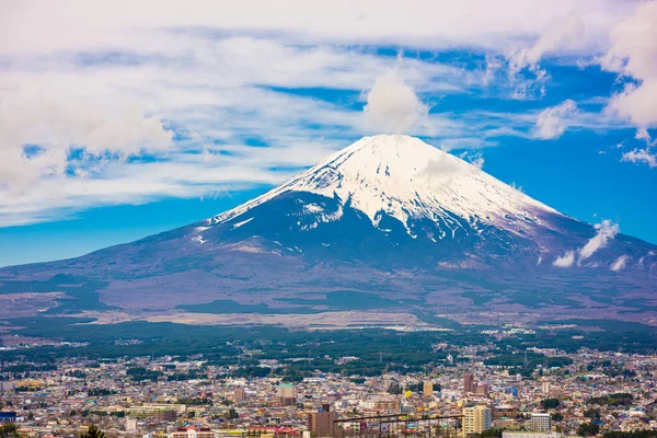 Ciudad de Gotemba, Japón con Mt. Fuji. . —  Fotos de Stock