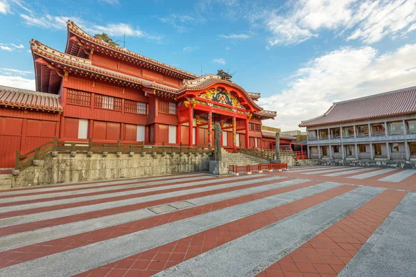 Исторический замок Сюри на Окинаве, Япония — стоковое фото