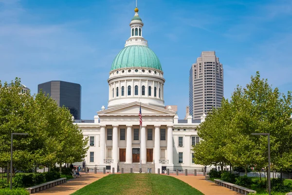 St. Louis, Missouri, USA am alten Gerichtsgebäude — Stockfoto