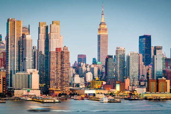New York, New York, Usa Skyline vid Hudsonfloden — Stockfoto