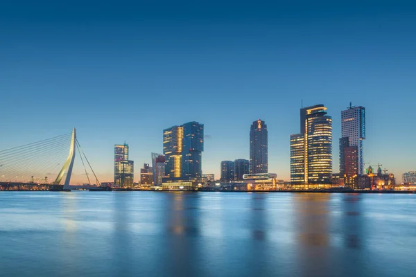 Rotterdam Hollandia Városkép Alkonyatkor — Stock Fotó