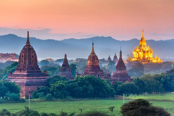 Bagan Myanmar Tempel Den Arkeologiska Zonen Skymningen — Stockfoto