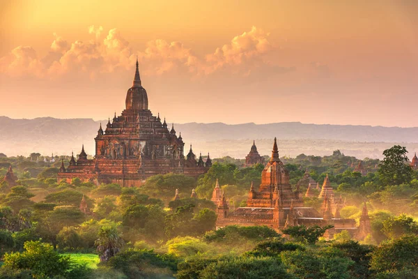 Bagan Mianmar Templomok Régészeti Övezetben Alkonyatkor — Stock Fotó