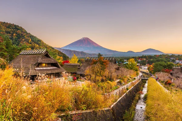 Fuji Japan Höst Landskap Med Historiska Japanska Byn — Stockfoto