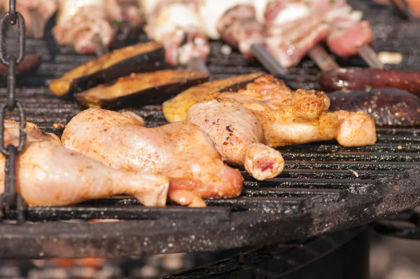 Fried chicken meat skewer — Stock Photo, Image