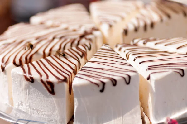 parçalar halinde hizmet pasta   