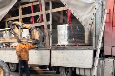 Forklift boşaltma palet araba