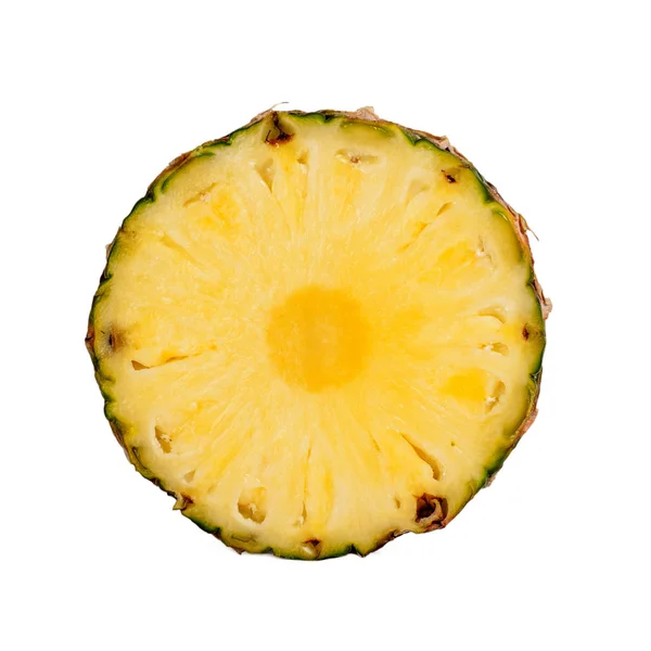 Ananász kerek szelet, közelkép elszigetelt fehér alapon — Stock Fotó