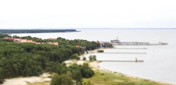 Nida - Kur-földnyelv és Curonian Lagoon, Nida, Klaipeda, Litvánia. Nida harbour. — Stock Fotó