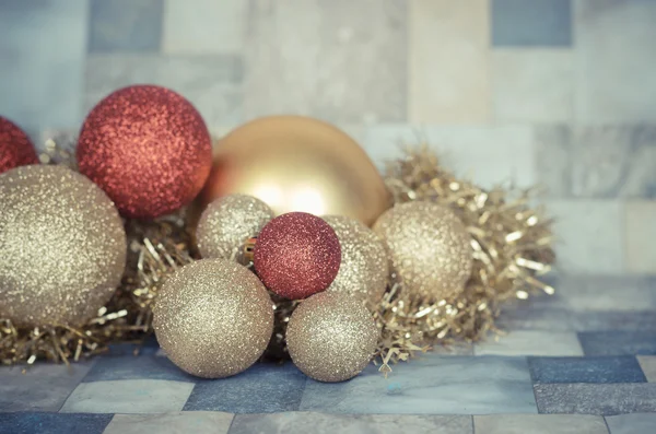 Brilho festivo: Natal decoração bauble sazonal férias de inverno — Fotografia de Stock