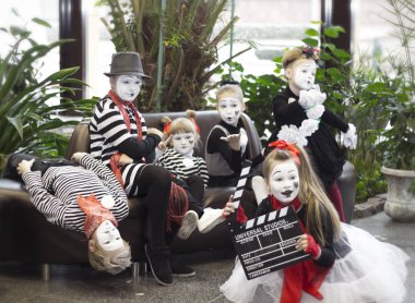 Minsk, Beyaz Rusya - 11 Kasım 2016: Film Festivali Listapadzik pandomim gibi çocuk