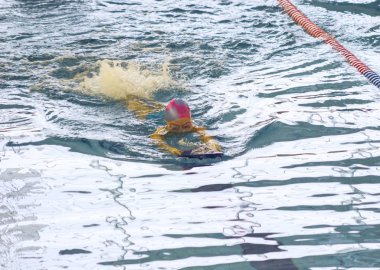 Fitness, Yüzme Havuzu çocuk faaliyetleri comprtition