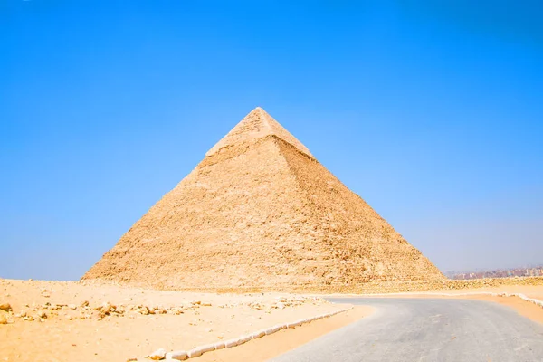 Pirâmide do Egito. Vista das Pirâmides de Gizé. Egito. Cairo . — Fotografia de Stock