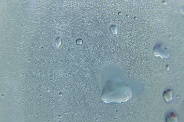 Degrade arka plan, su damlaları - yoğunlaşma, ile kaplı su damla - kadar yakın.