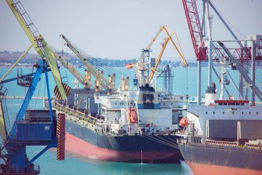 Quayside liman için konteyner yük gemisi yardımcı römorkör.