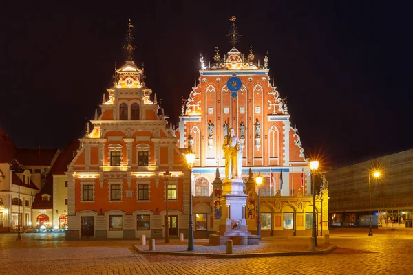 Ратушная площадь в Старом городе Риги — стоковое фото