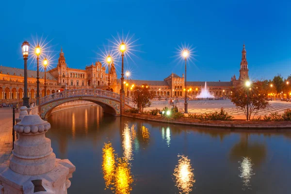 Plaza de Espana at night in Seville, Spain — Stock Photo, Image