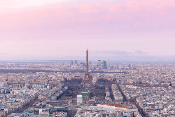 Flygfoto över Paris vid solnedgången, Frankrike — Stockfoto