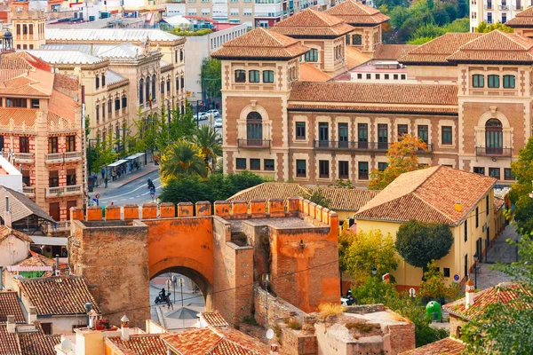 Uitzicht op de oude stad, Granada, Andalusie, Spanje — Stockfoto