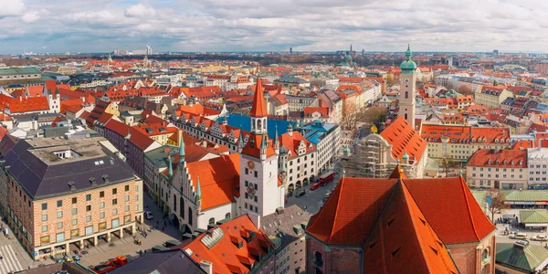 Aerial panoramautsikt över gamla stan, München, Tyskland — Stockfoto