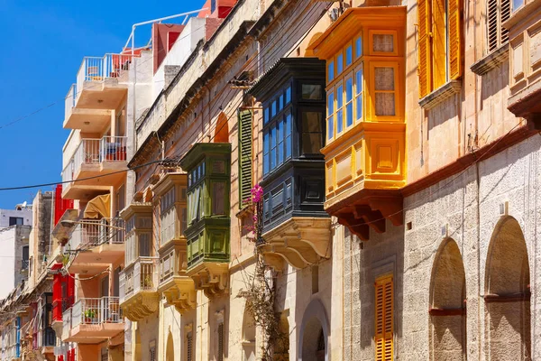 Traditional colorful wooden balconies, Malta — Stock Photo, Image