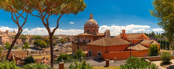 E kerk van Santi Luca Martina, Rome, Italië — Stockfoto