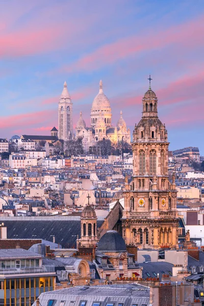 Basílica Sacre-Coeur ao pôr-do-sol em Paris, França — Fotografia de Stock