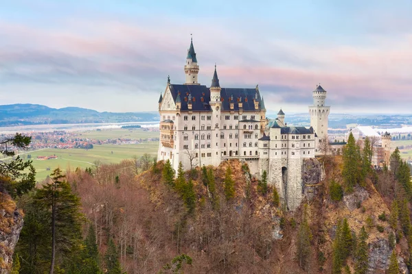 Cuento de hadas Neuschwanstein Castle, Bavaria, Alemania — Foto de Stock