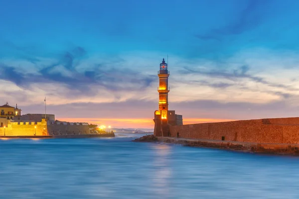 Leuchtturm bei Sonnenuntergang, Chania, Kreta, Griechenland — Stockfoto