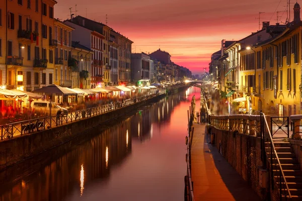 Naviglio Grande canal in Milan, Lombardia, Italy — Stockfoto