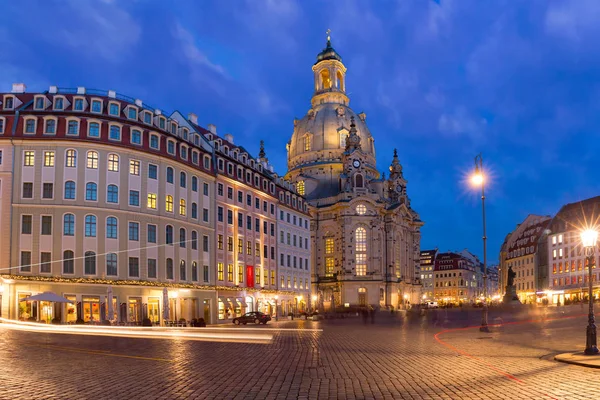 Frauenkirche à noite em Dresden, Alemanha — Fotografia de Stock