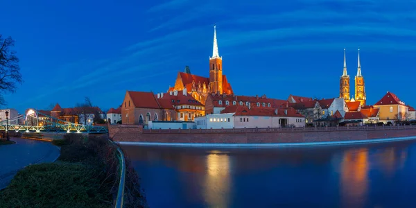 Katedra wyspie w nocy w Wrocław, Polska — Zdjęcie stockowe