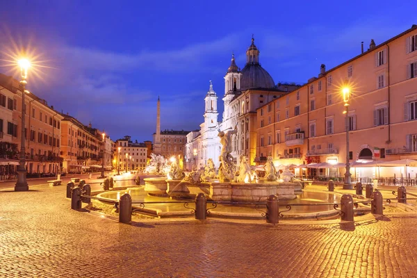 Piazza Navona Square at night, Rome, Italy. — Stock Photo, Image