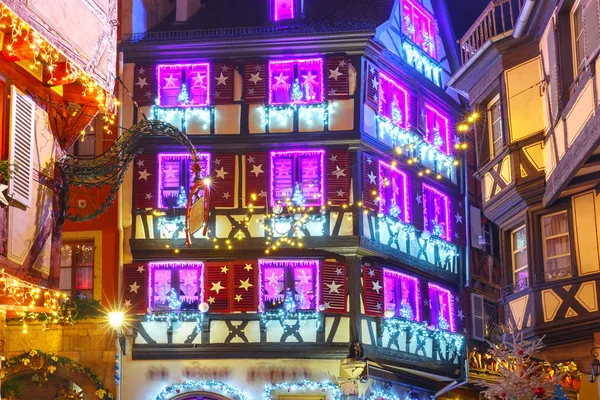 Christmas street at night in Colmar, Alsace, France — Stock Photo, Image