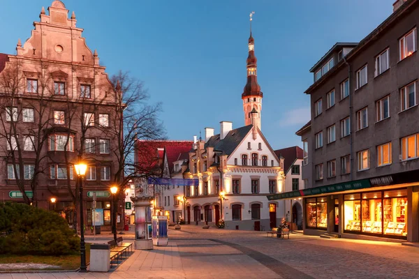 Manhã rua na Cidade Velha de Tallinn, Estónia — Fotografia de Stock