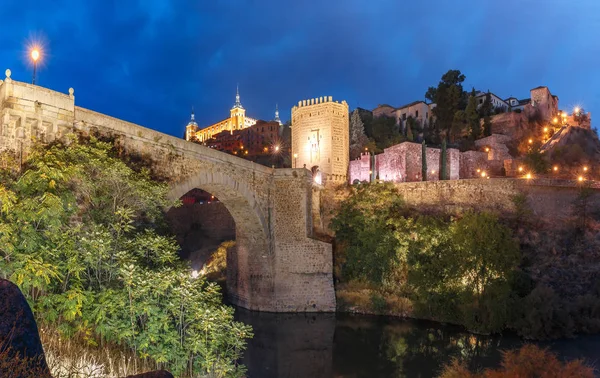 Alcazar in Toledo, Castilla La Mancha, Spain — Stok fotoğraf