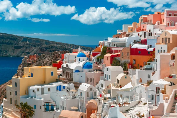 Schilderachtig uitzicht van Oia, Santorini, Griekenland — Stockfoto