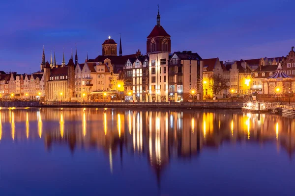 Vieille ville et rivière Motlawa à Gdansk, Pologne — Photo