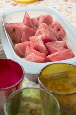 karpuz küp kesilmiş