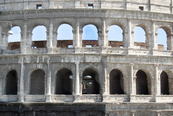 Colosseo a Roma. Vista frontale — Foto Stock