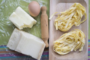 Fettuccine alfredo. düz lay