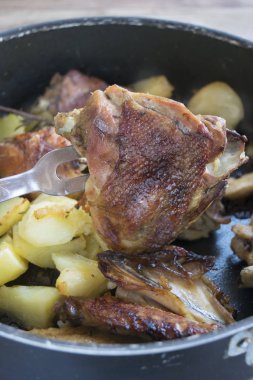 ekmek arası tavuk göğsü