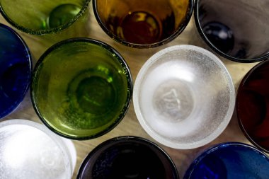 En iyi manzaralı renkli gözlük