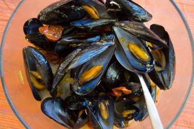 impepata di cozze düz lay